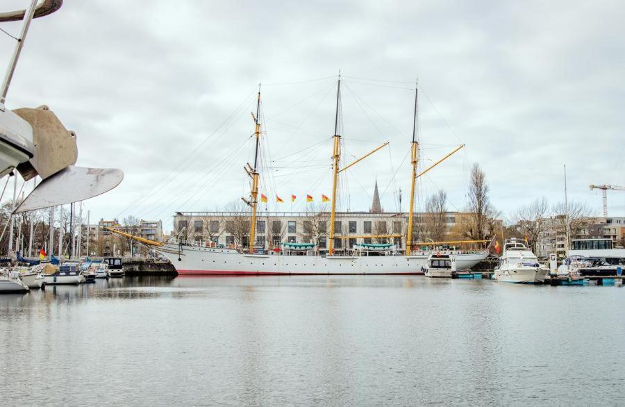 Ensor 1 - Centrum Oostende 外观 照片